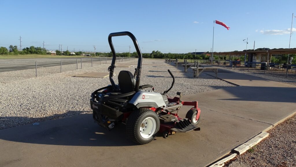 ExMark E Series 03
