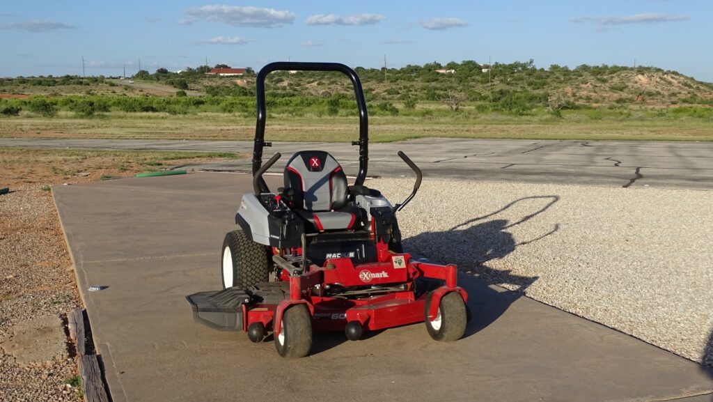 ExMark E Series 05