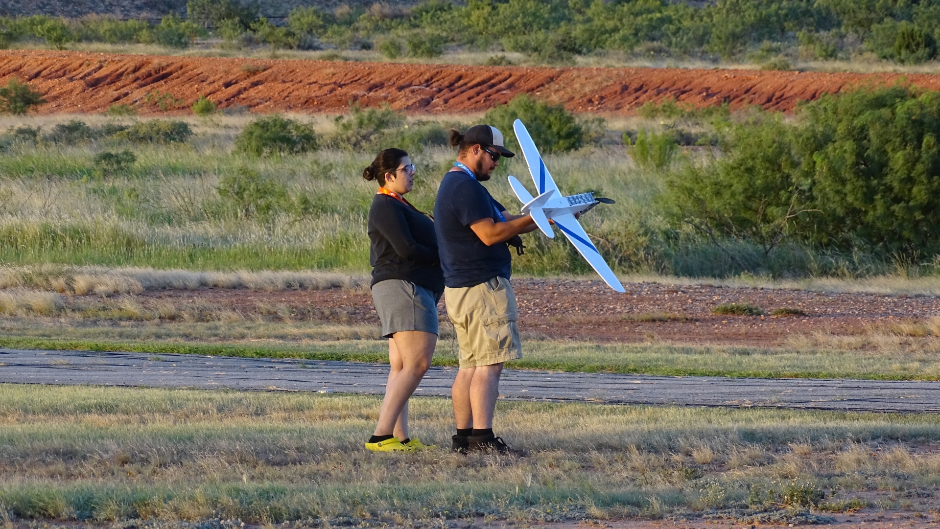 Flite Test P-40 01