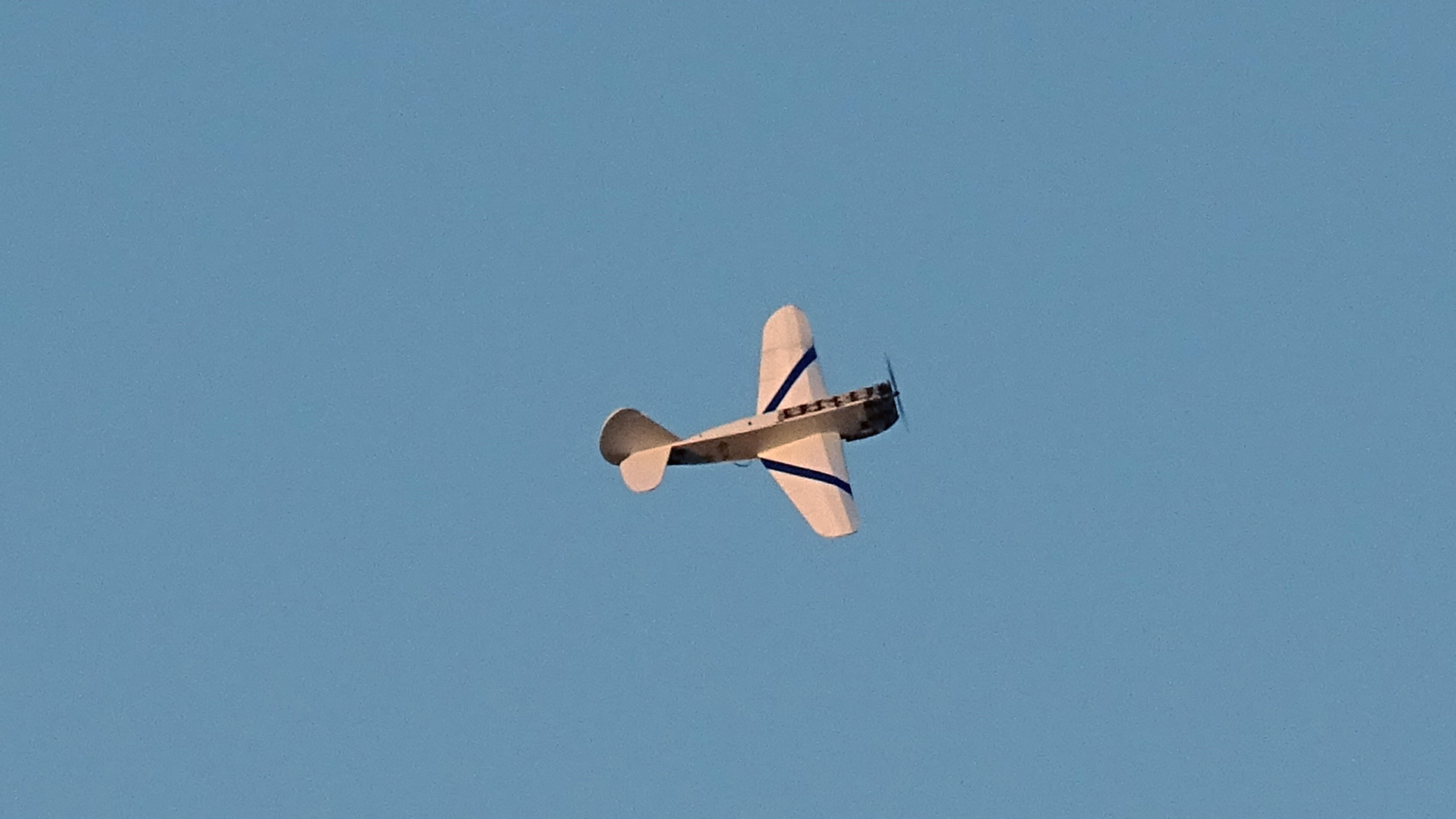 Flite Test P-40 02