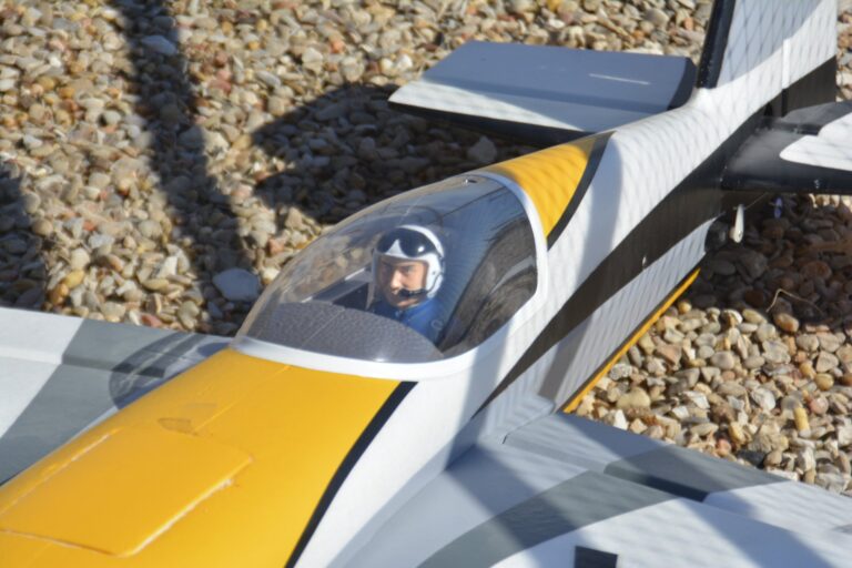 Flightline 25
