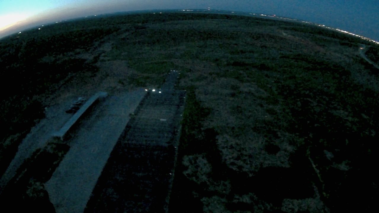 SSrunwayGlow1920
